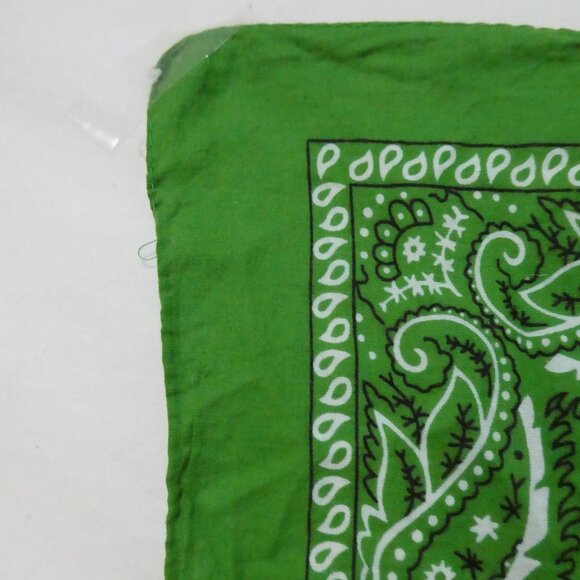Unbranded | OS One Size | Green Paisley Square Bandana / Scarf - Picture 2 of 16